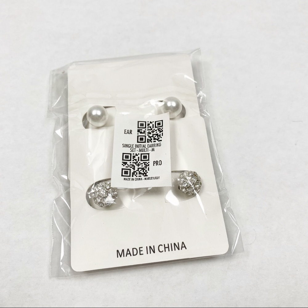 MARLEY Lilly Pack Of 2 Stud‎ Earrings Initial M New